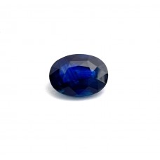 Zaffiro blu naturale ovale da 4.07 ct 